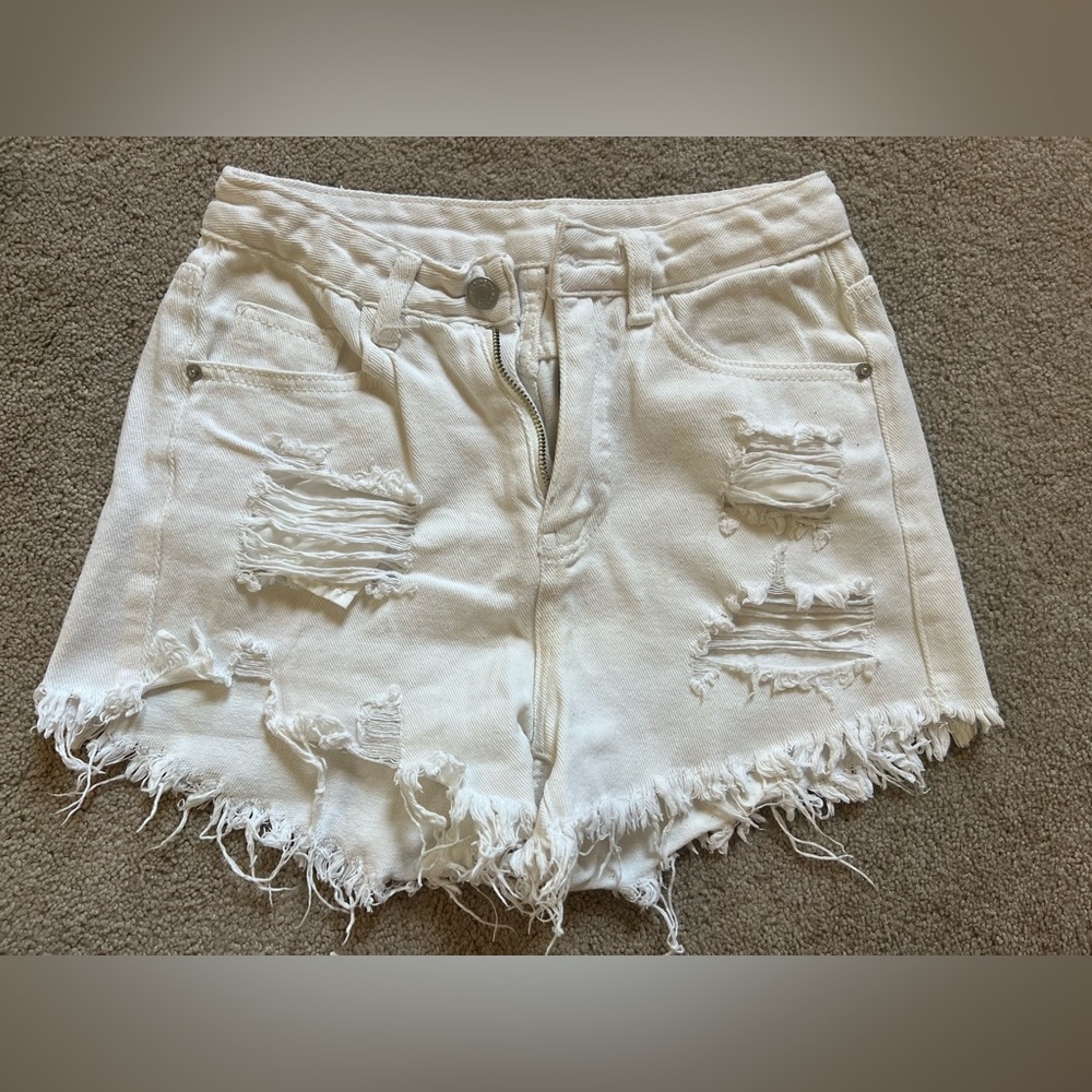 Shein White Distressed Denim Shorts 🤍🔥